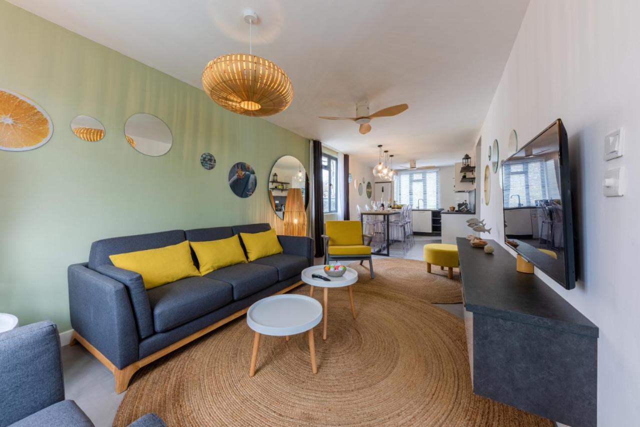 Les Cerisiers Beach Residence, Cosy And Modern 3 Bedroom Apartment Located 50 Metres From The Beach And From All Amenities And Restaurants On The Coastal Road Flic-en-Flacq Exterior foto