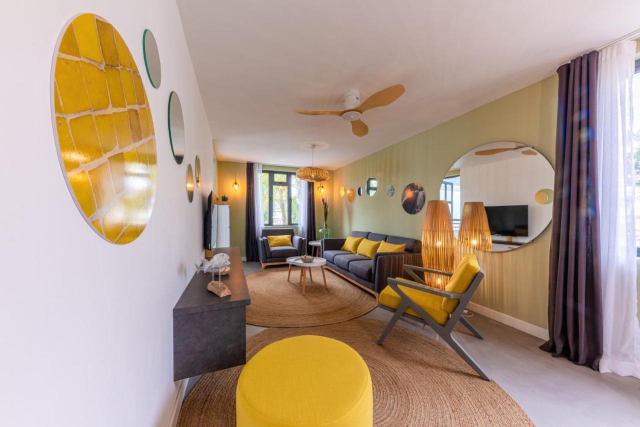 Les Cerisiers Beach Residence, Cosy And Modern 3 Bedroom Apartment Located 50 Metres From The Beach And From All Amenities And Restaurants On The Coastal Road Flic-en-Flacq Exterior foto